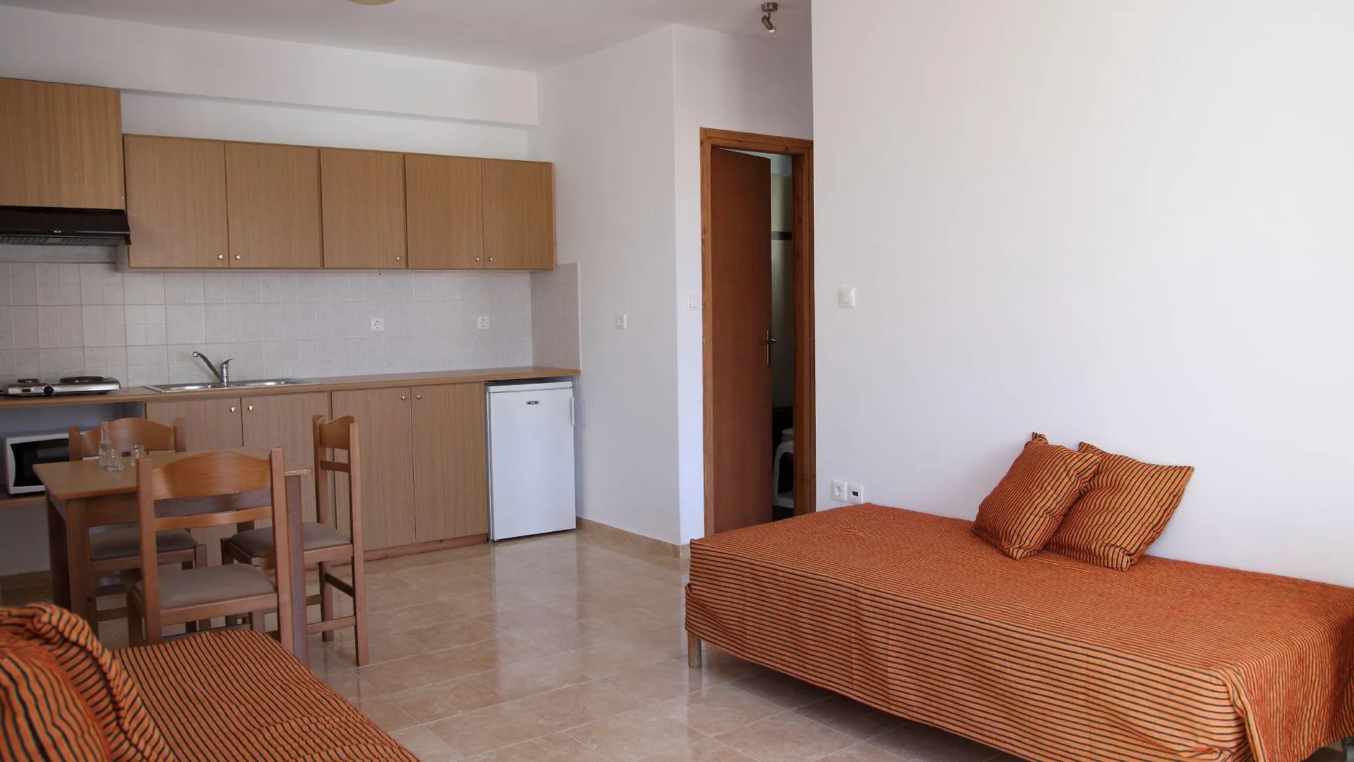 *** Lägenhetshotell Ilian Beach & Apartments Rethymno Grekland